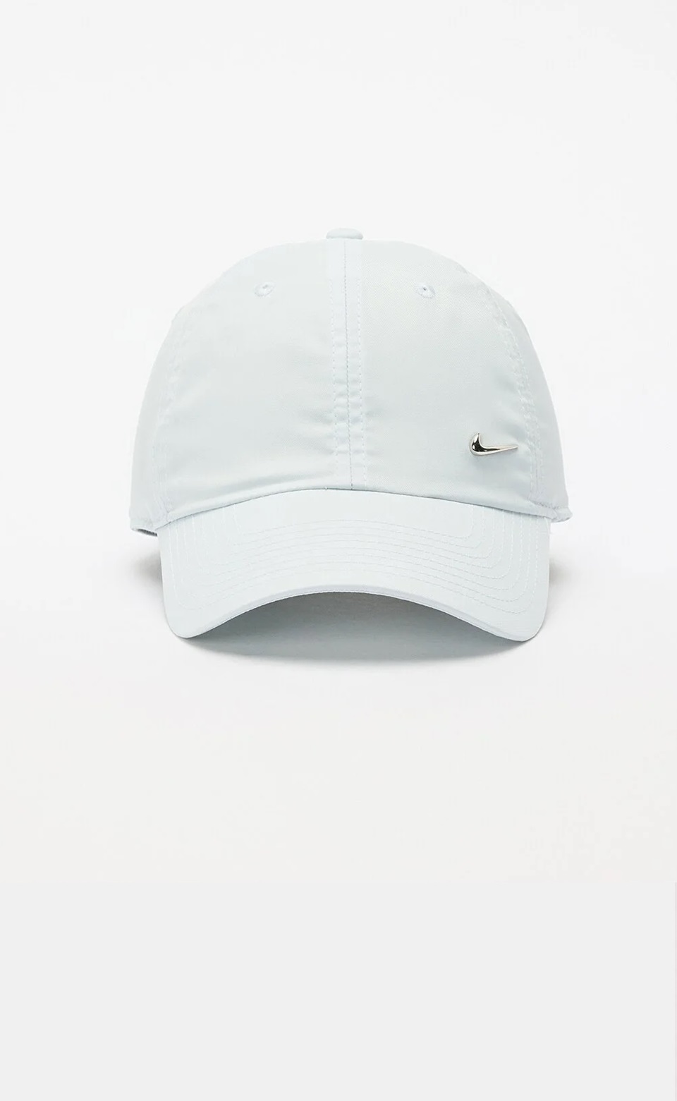 Nike Dri-FIT Club Unstructured Metal Swoosh Cap