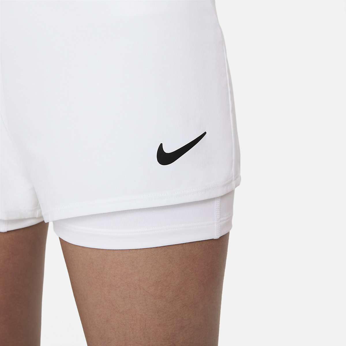 Nike Kız Çocuk Beyaz Tenis Şortu