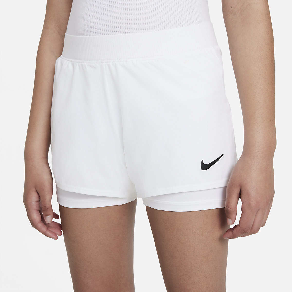 Nike Kız Çocuk Beyaz Tenis Şortu