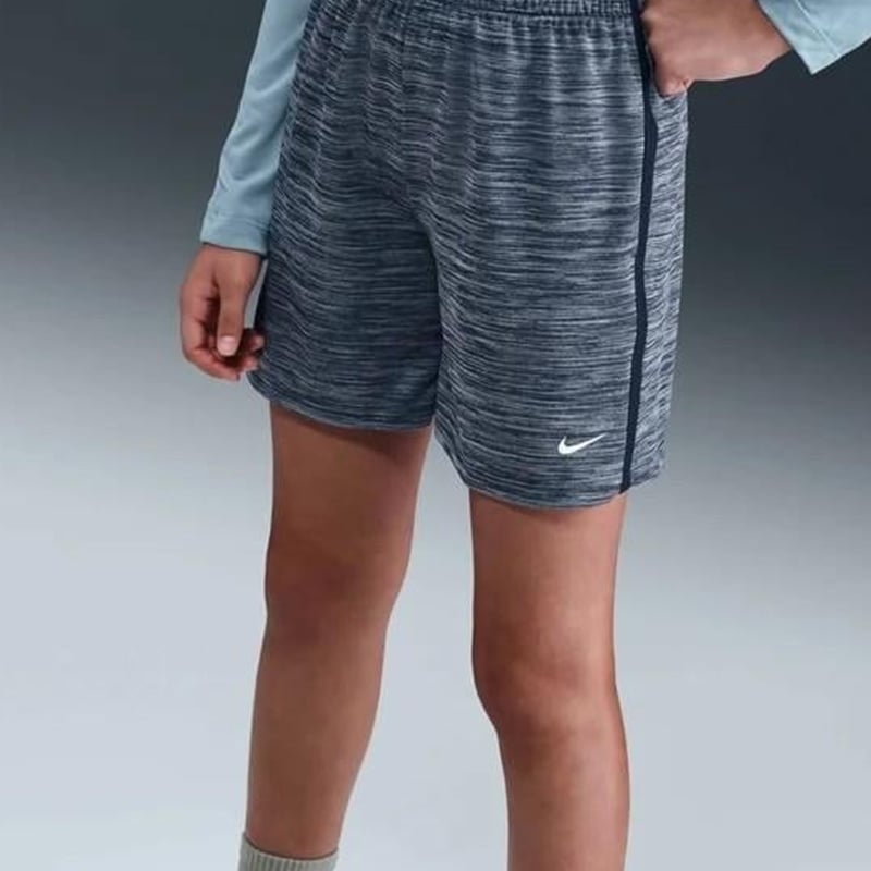 Nike Multi Dri-FIT Grafikli Genç Erkek Çocuk Antrenman Şortu_Kopya(1)