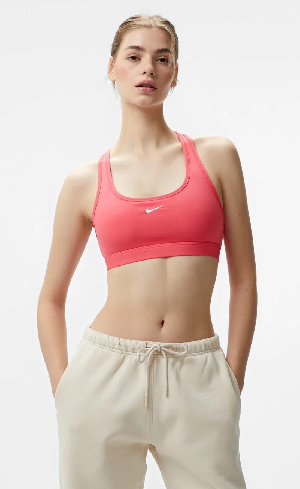 NIKE - Nike Swoosh Light Support Dolgusuz Kadın Spor Sütyeni