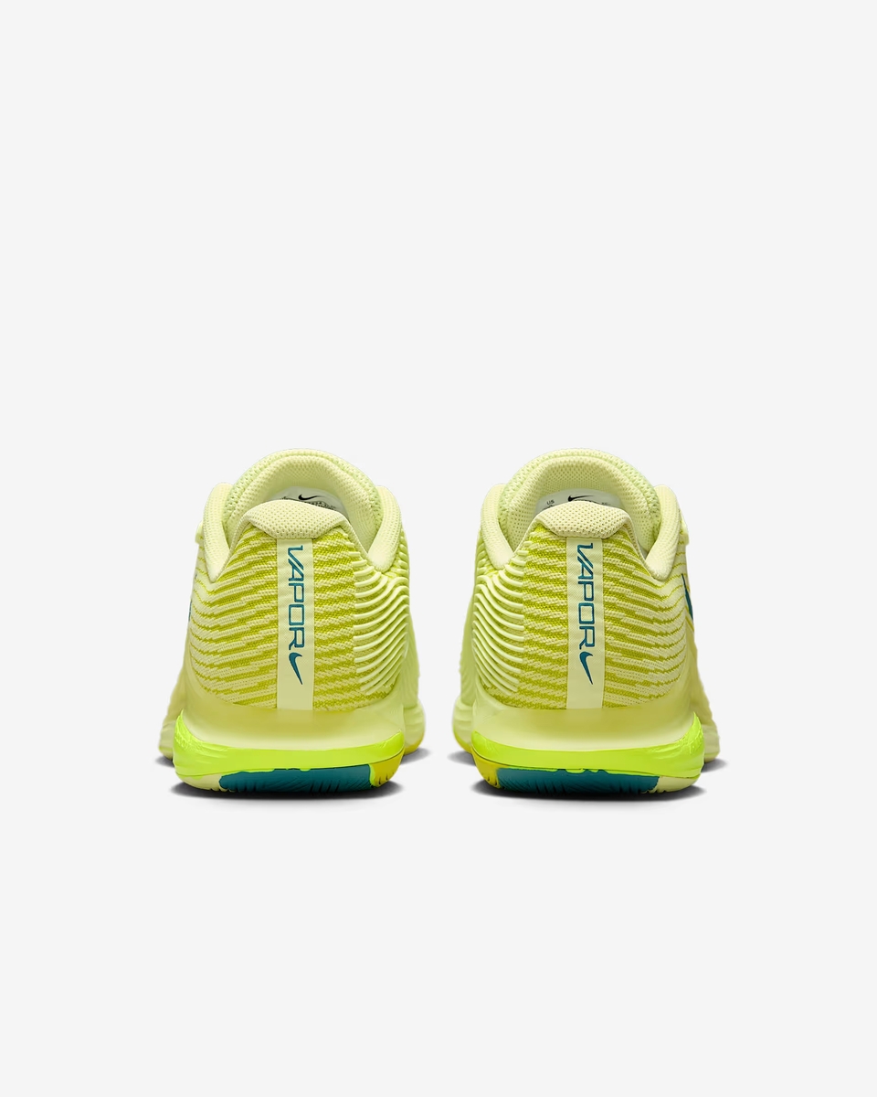 Nike Vapor 12 Premium Sert Kort Kadın Tenis Ayakkabısı 