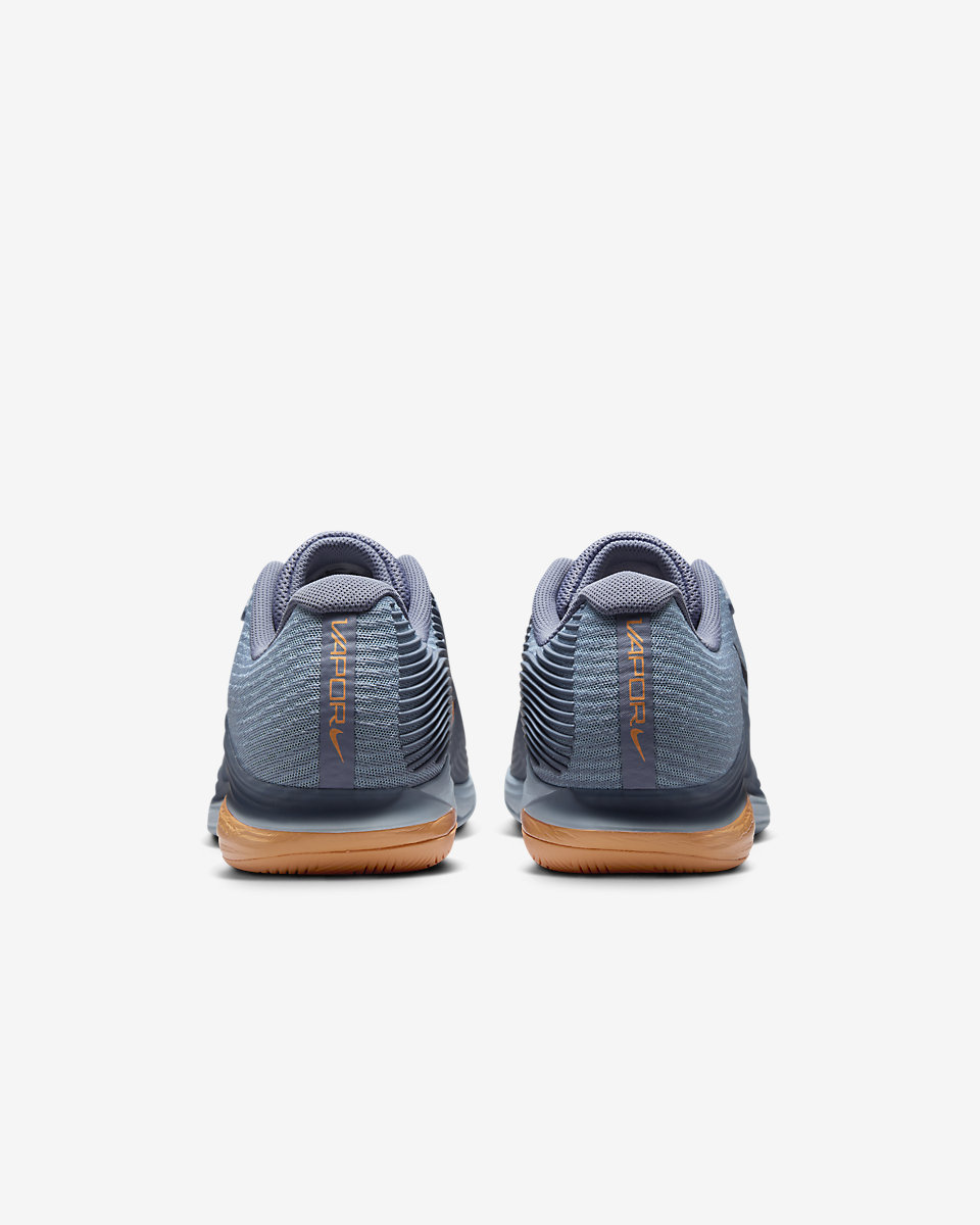 Nike Vapor 12 Sert Kort Erkek Tenis Ayakkabısı FV5552-400