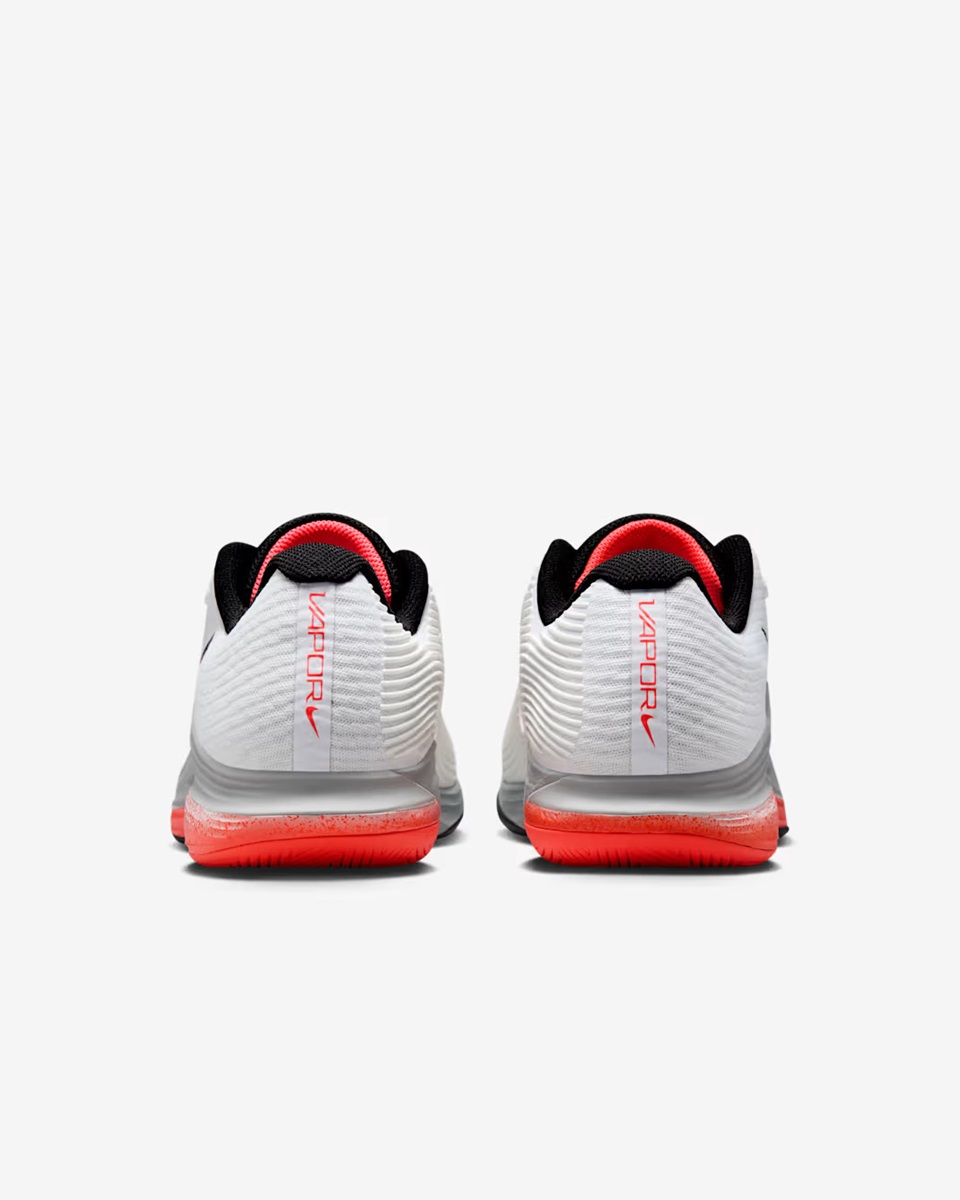 Nike Vapor 12 Sert Kort Kadın Tenis Ayakkabısı 