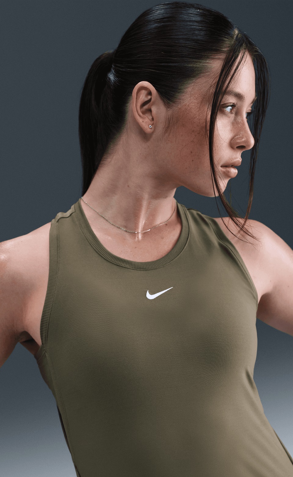 Nike Victory Dri-FIT Kadın Tenis Atleti