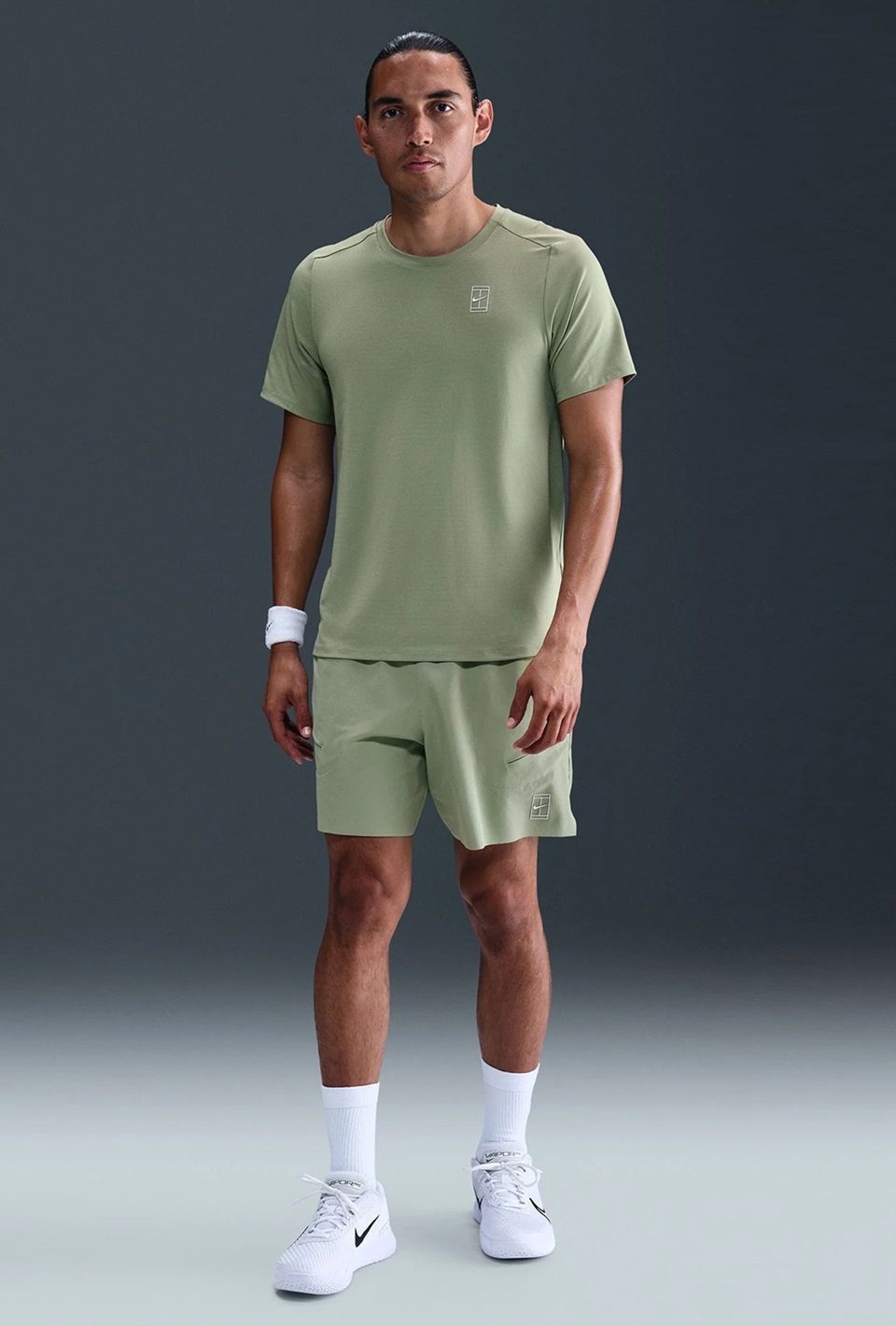 NikeCourt Advantage Dri-FIT Erkek Tenis Üstü