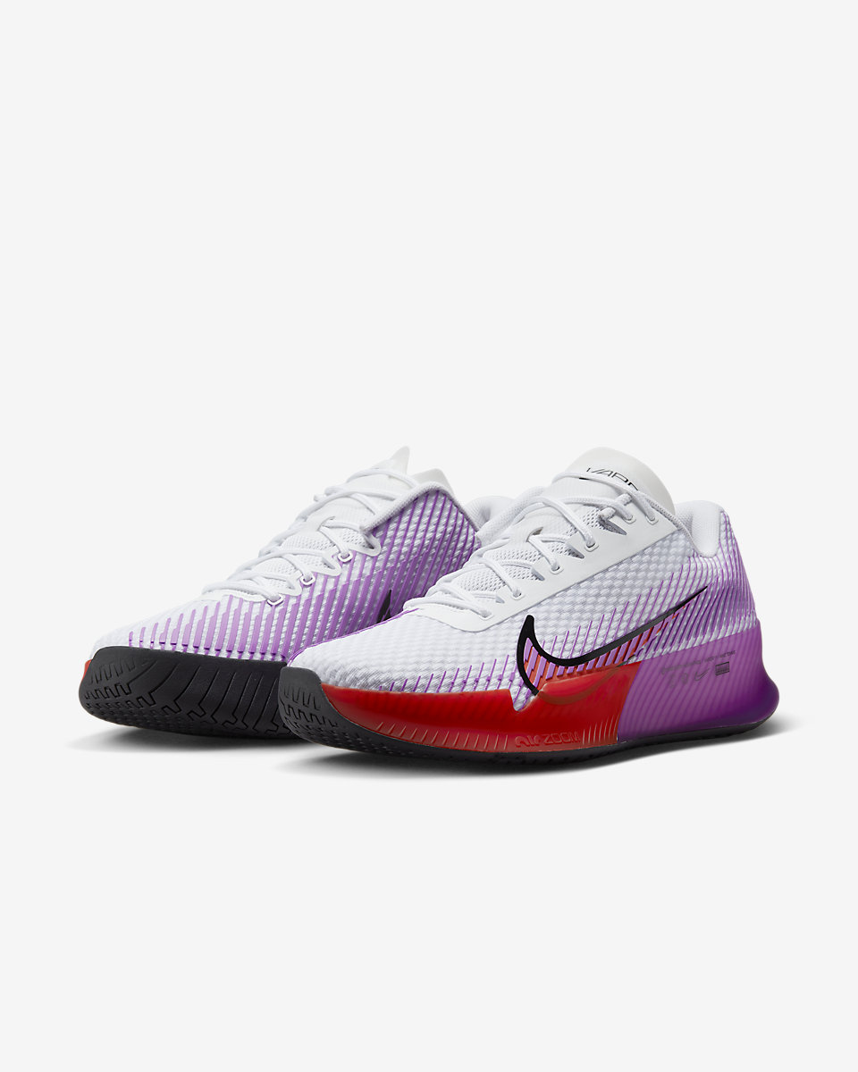 NikeCourt Air Zoom Vapor 11 Erkek Tenis Ayakkabısı 