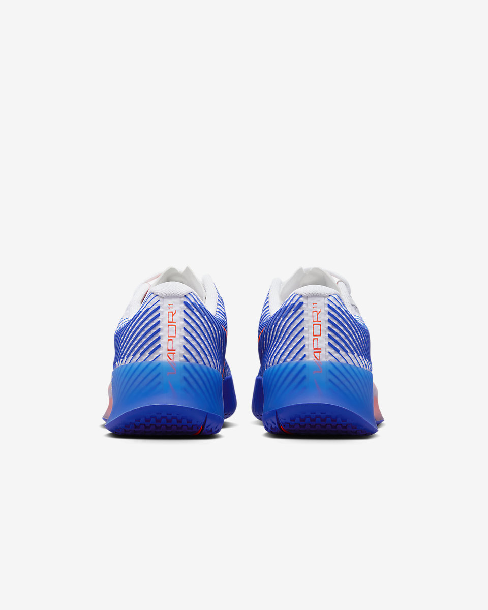 NikeCourt Air Zoom Vapor 11 Erkek Tenis Ayakkabısı 