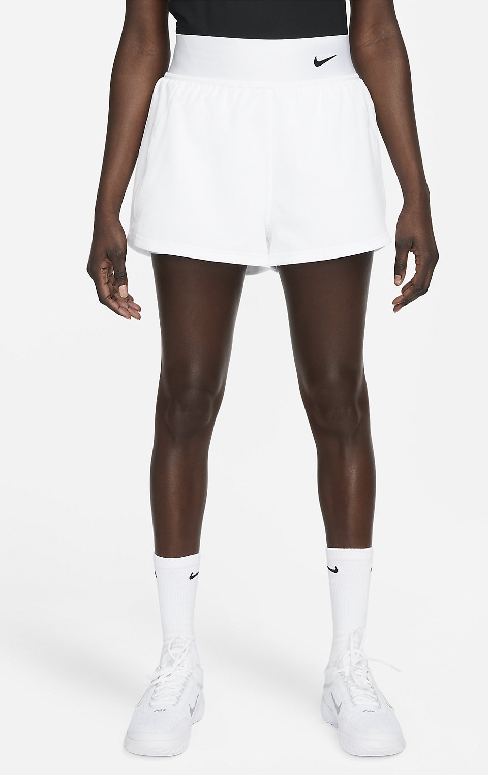 NIKE - NikeCourt Dri-FIT Advantage Kadın Tenis Şortu
