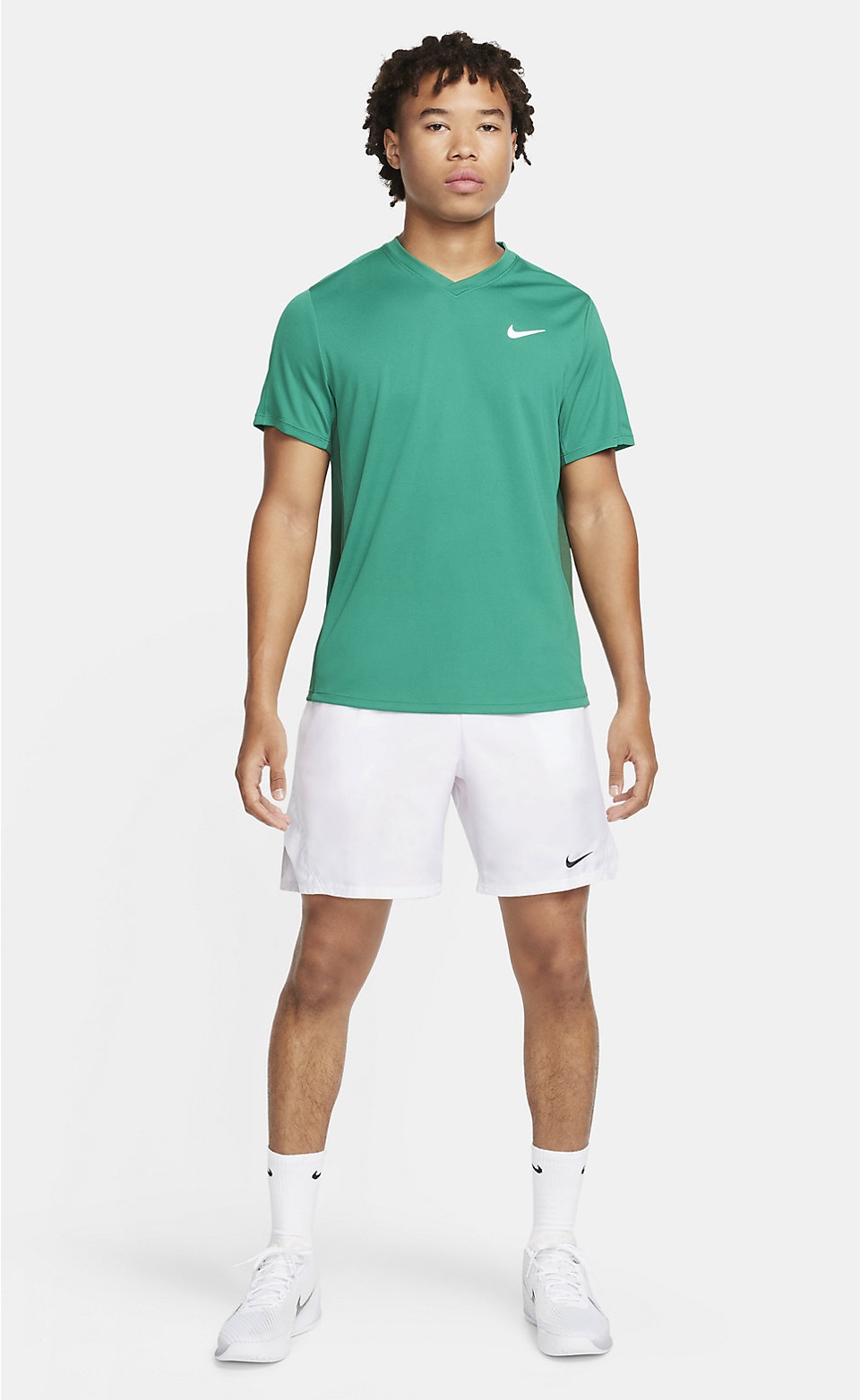 NikeCourt Dri-FIT Victory FD5380-100