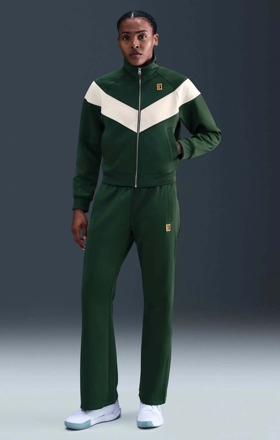 NIKE - NikeCourt Heritage Windrunner Kadın Tenis Ceketi