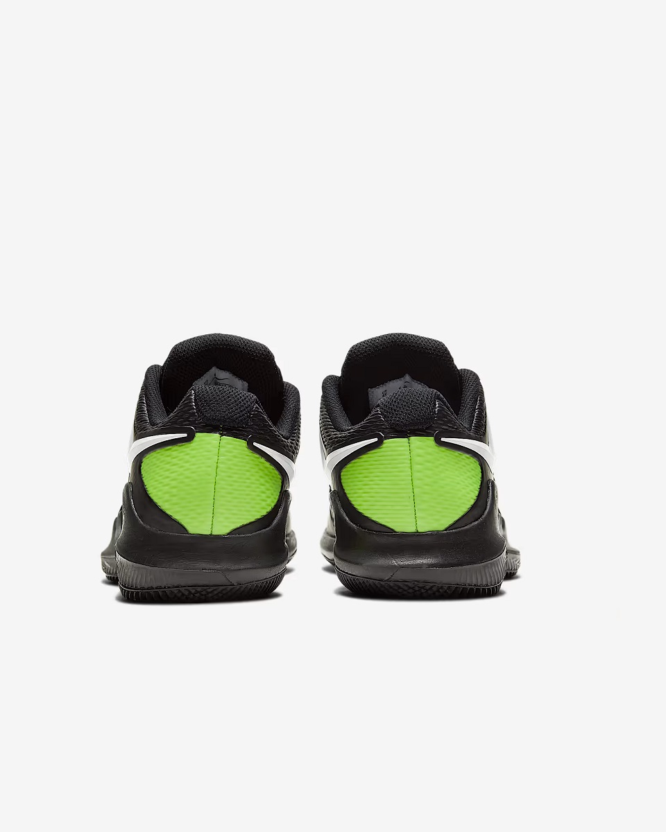 NikeCourt Jr. Vapor X Genç Çocuk Tenis Ayakkabısı