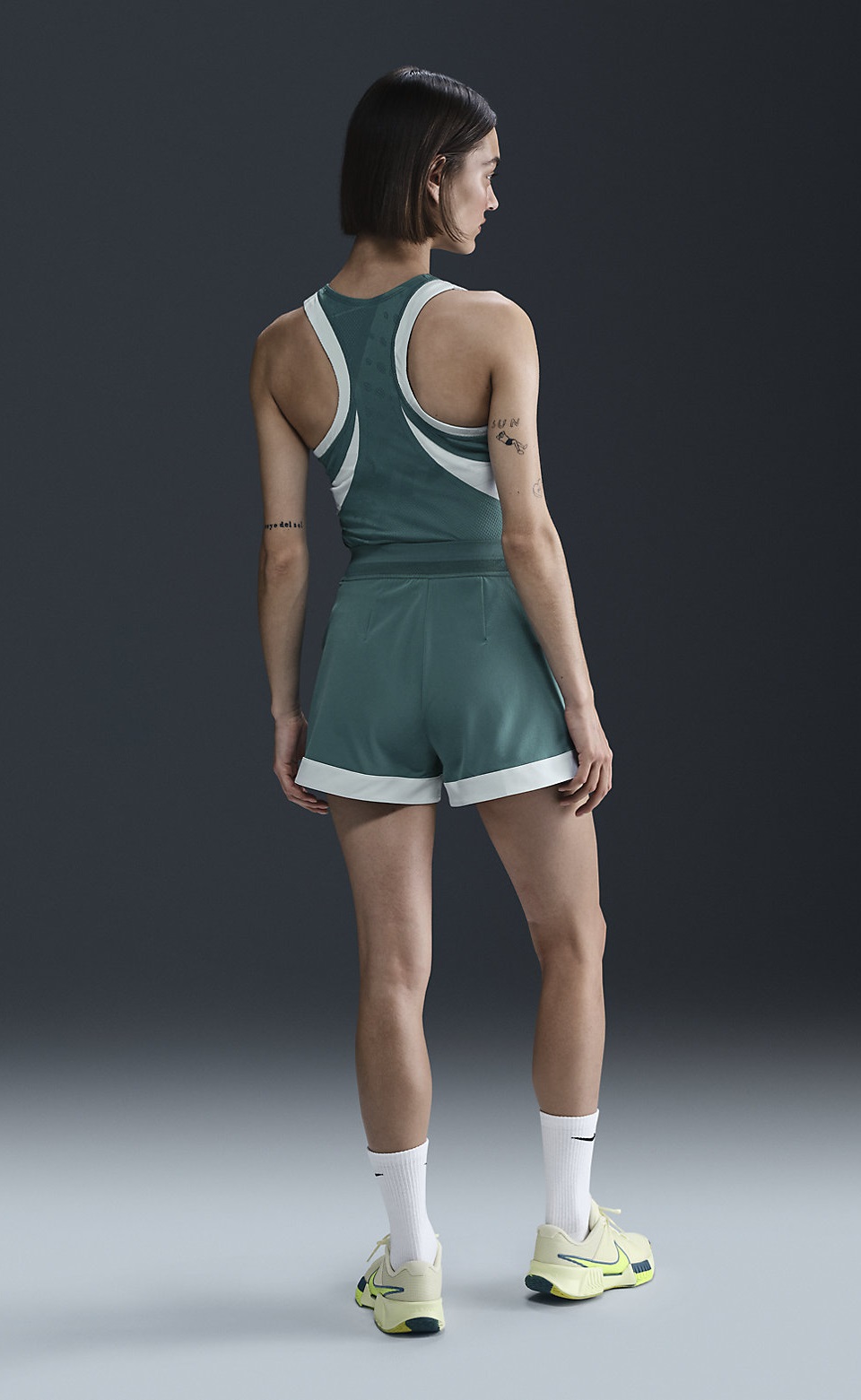 NikeCourt Slam Dri-FIT Kadın Tenis Şort Eteği HF6449-379)