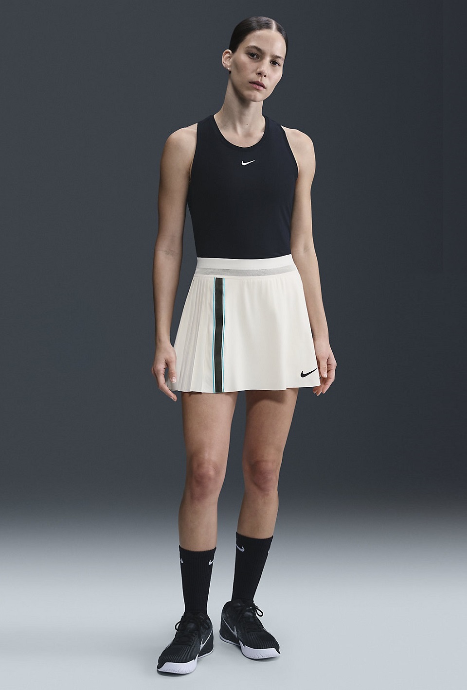 NikeCourt Slam Women's Dri-FIT Tennis Skirt