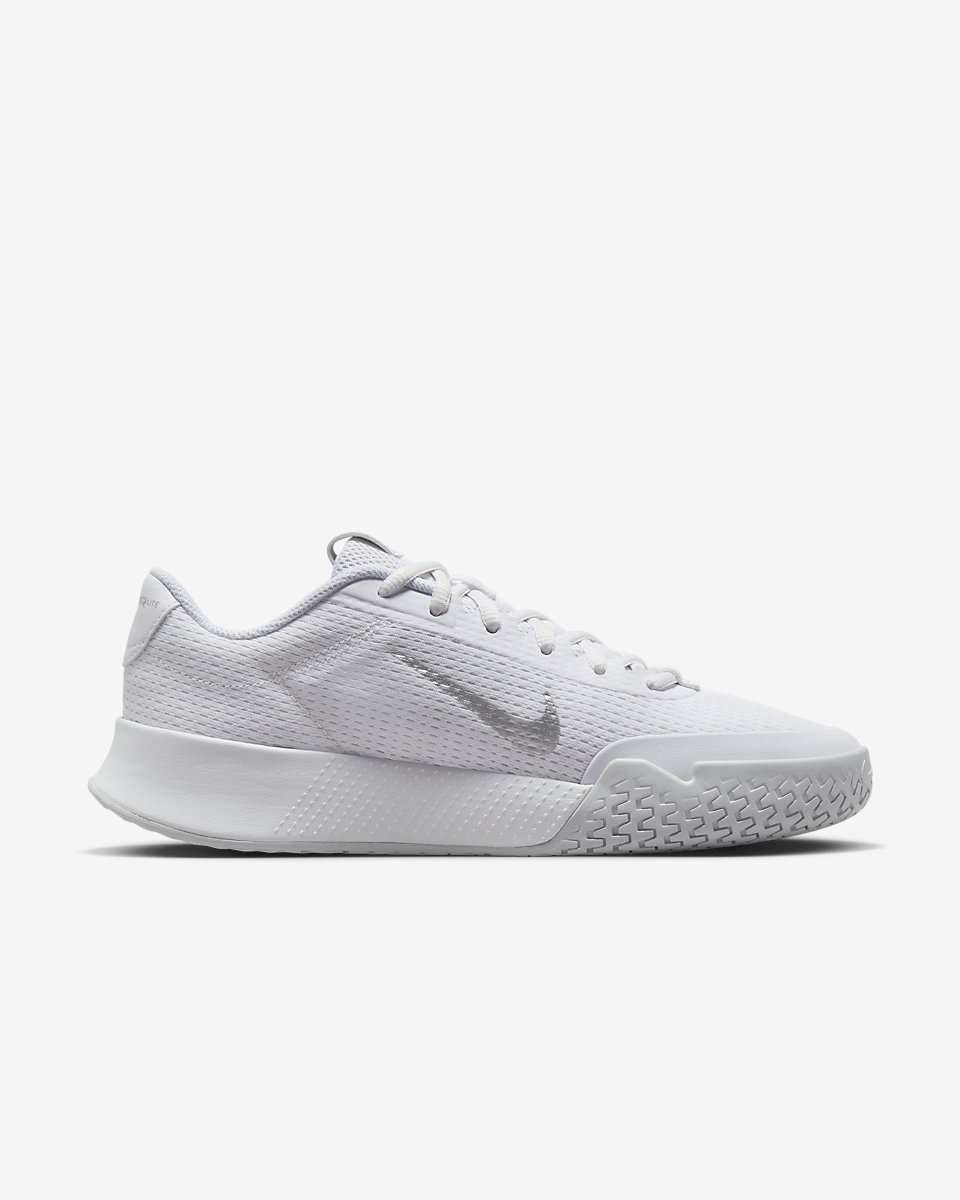 NikeCourt Vapor Lite 2 Sert Kort Kadın Tenis Ayakkabısı