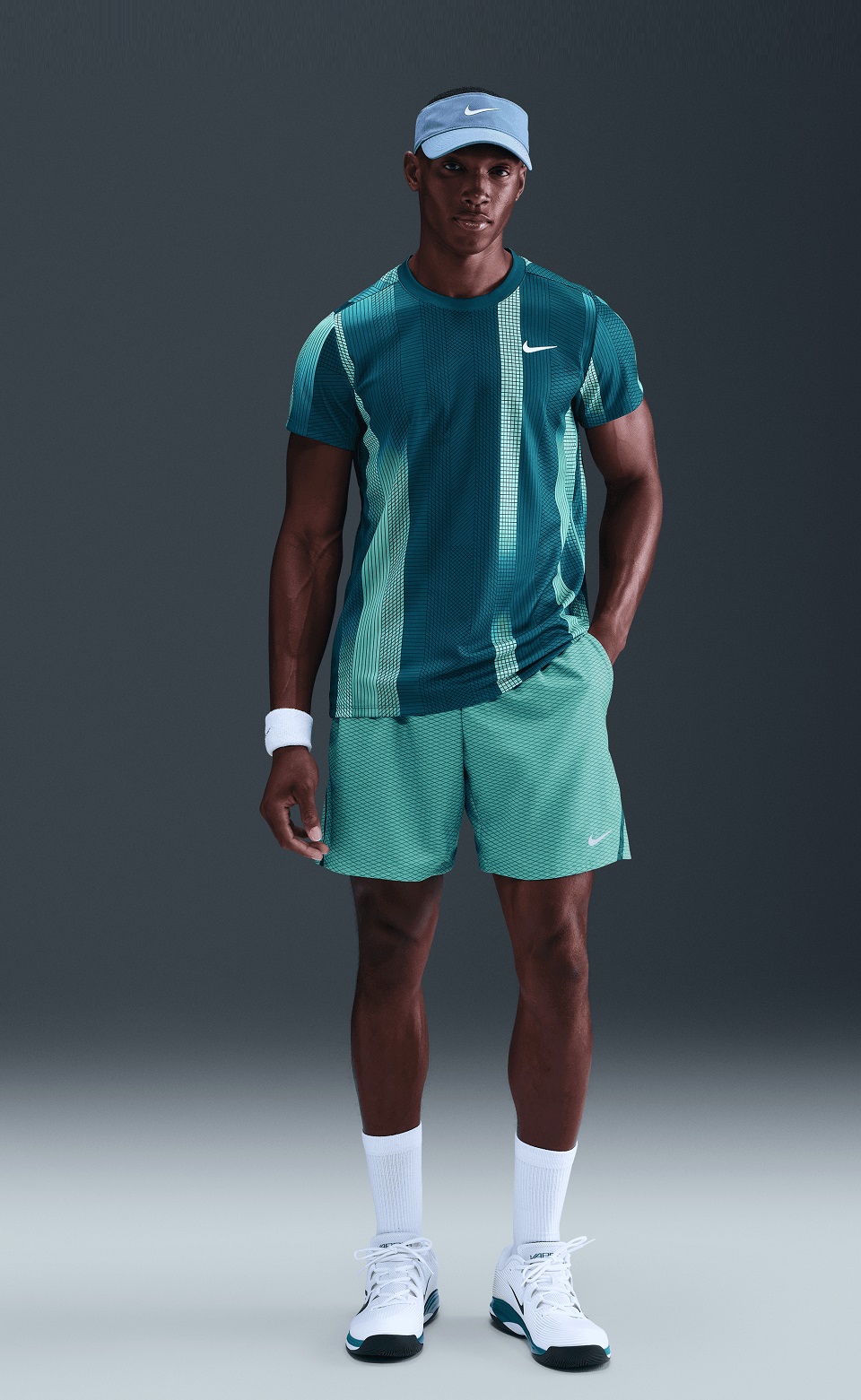 NikeCourt Victory Dri-FIT Erkek Tenis Üstü HM6505-415